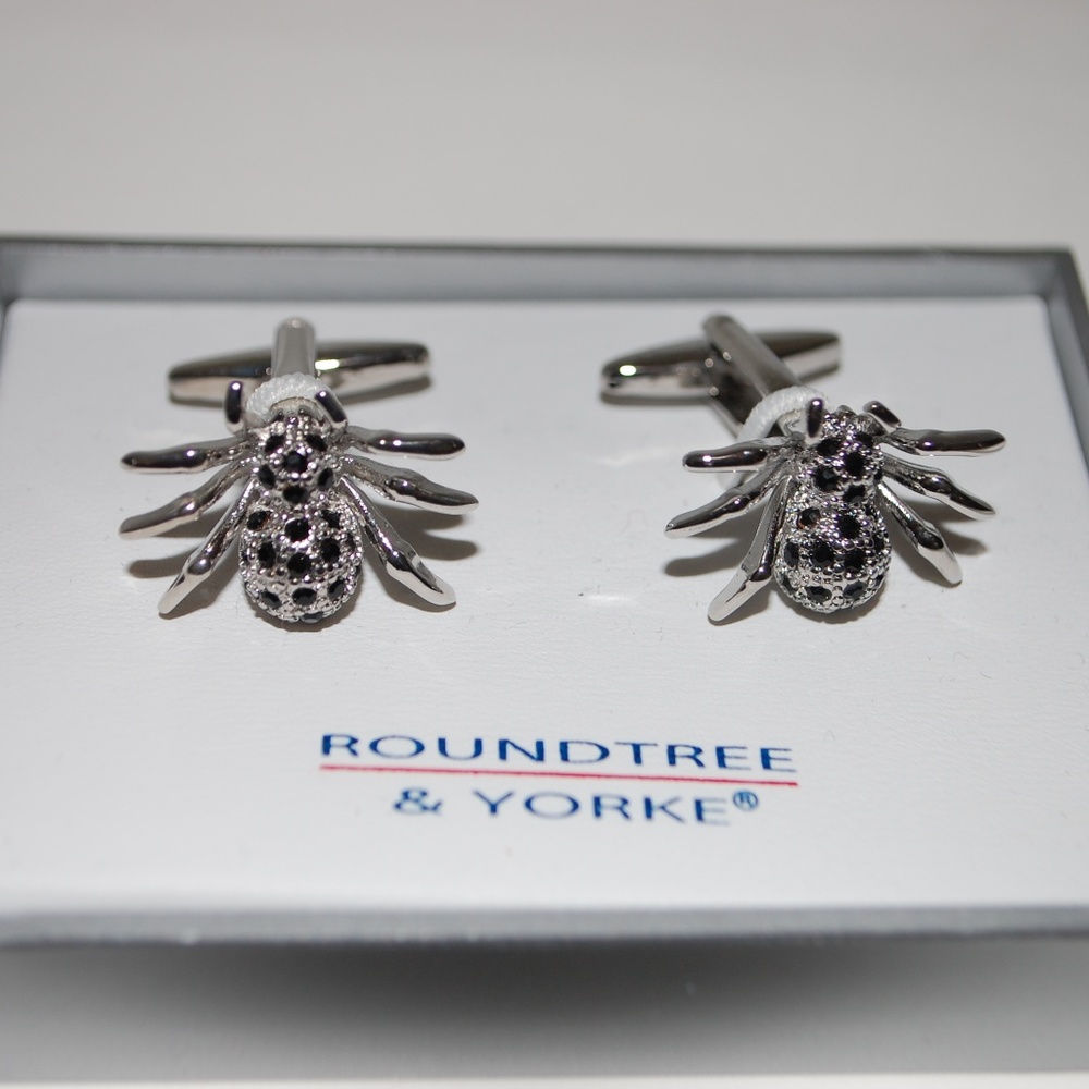 NIB Roundtree & Yorke Insect Or Spider Cuff Links